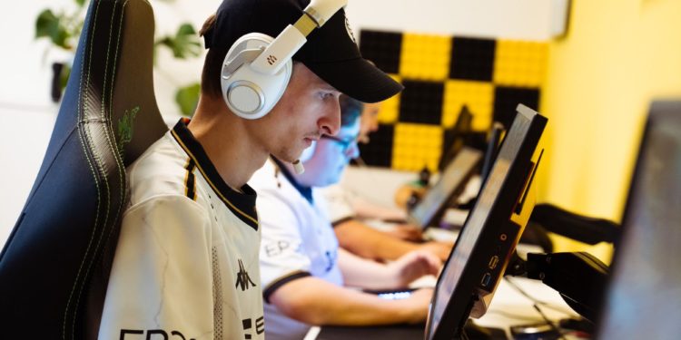 VRL : nouveau leader, MAD Lions domine la Karmine Corp et Mandatory