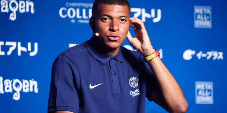 FIFA 23 dévoile sa jaquette avec Mbappé et Kerr