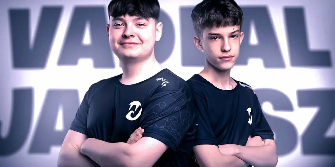 Vadeal et JannisZ survolent les FNCS à 300 000$