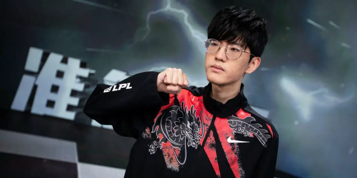 EDward Gaming et RNG valident leur ticket pour les Worlds 2022