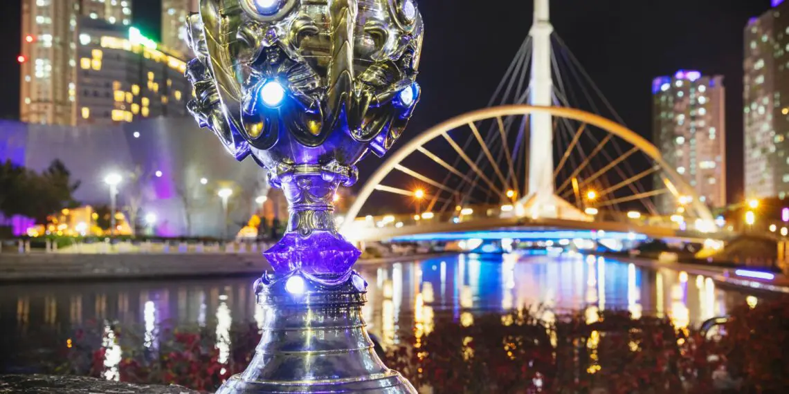 Worlds 2022 : les qualifiés et les tirages avec Rogue, T1, G2…