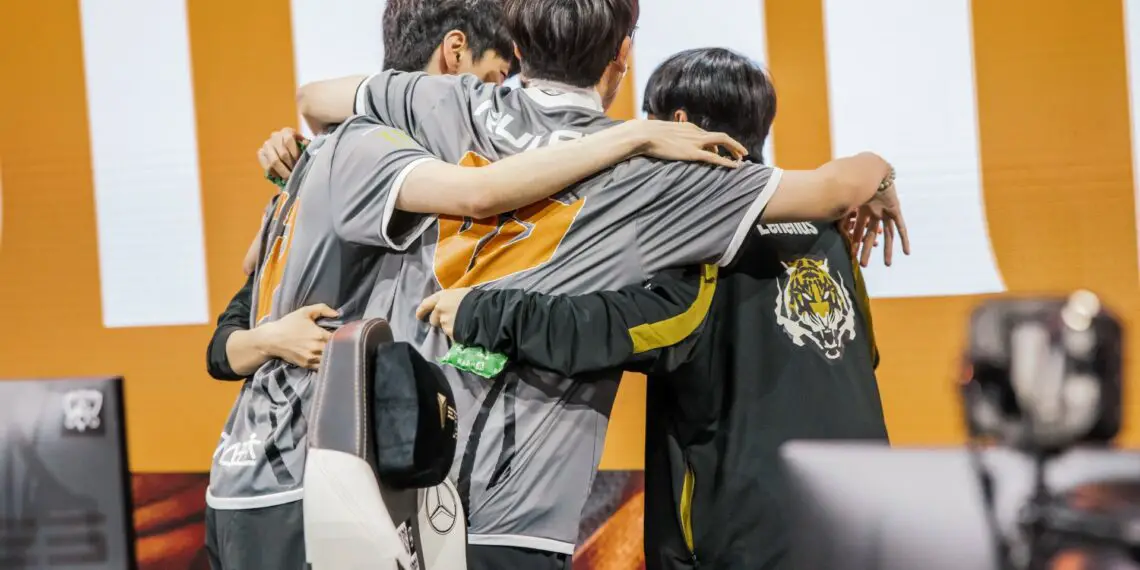 Worlds 2022 : après un BO5 de folie, Gen.G valide son ticket pour les demies !