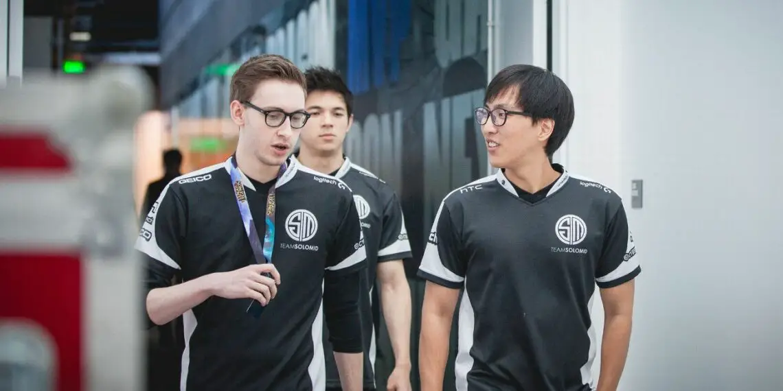 Doublelift et Bjergsen bientôt réunis chez 100 Thieves ?