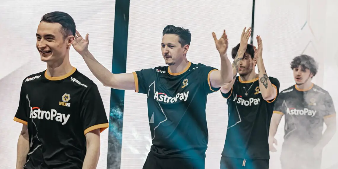 BDS et les Wolves quittent le Six Invitational avec les honneurs