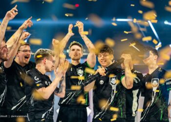 Six Invitational 2023 : G2 sur le toit du monde !