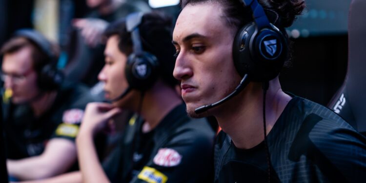 LFL : Vitality.Bee va changer de toplaner