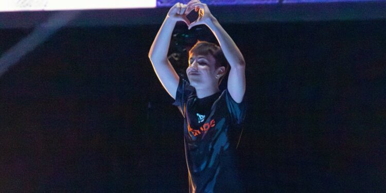 Karmine Corp : Caliste ? « C’est presque choquant à son âge »