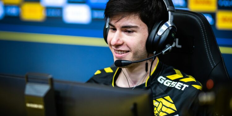 « Je ne m’attendais pas à ça », flameZ raconte ses débuts chez Vitality