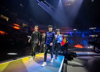 RLCS : AJG sur le départ de Complexity