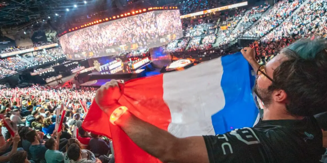 Worlds 2024 les demifinales à Paris ! E.SPORT.FR