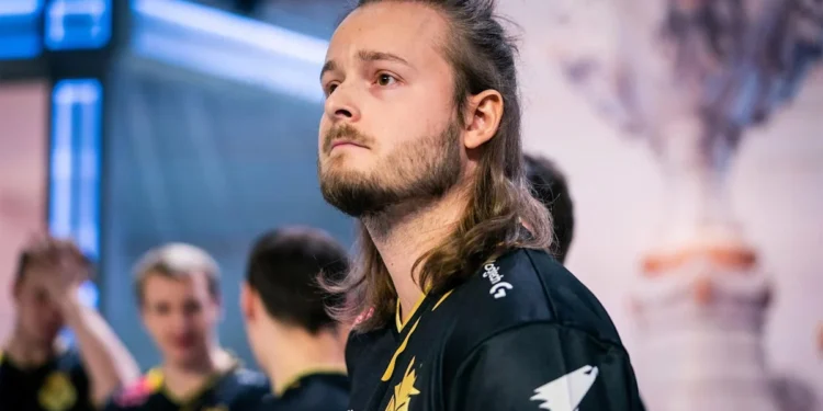 LEC : Promisq prend sa retraite à 29 ans