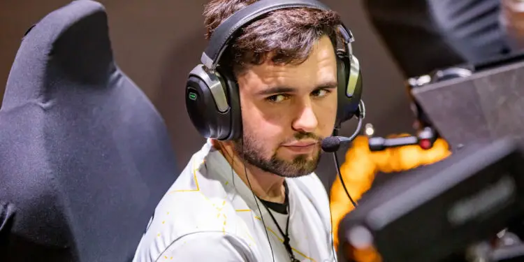 Coach de BDS, Kassio officialise sa retraite de joueur