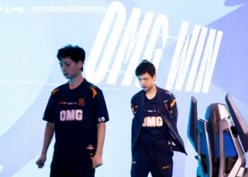 LPL : Rare Atom – OMG en direct