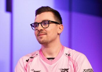 LFL Days : Gentle Mates – KCorp Blue en direct