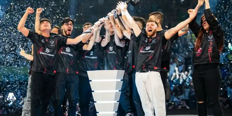 Six Invitational : w7m esports écrit l’histoire dans une finale 100% brésilienne !