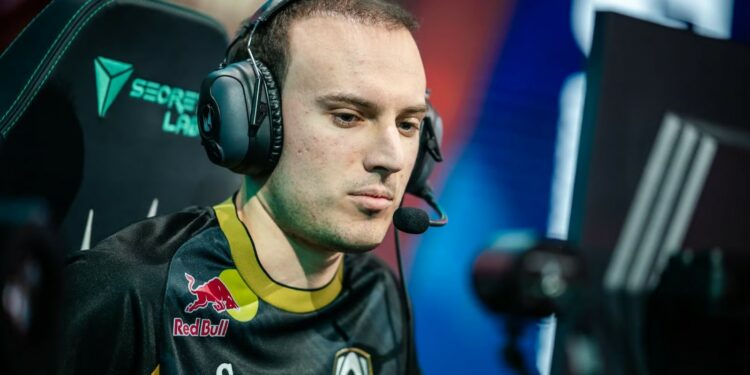 LEC : Perkz envoyé sur le banc de la Team Heretics !