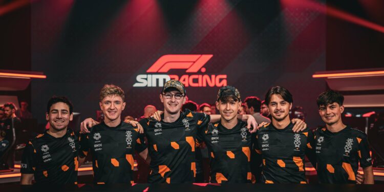 Dani Moreno écarté de McLaren Shadow (off.)