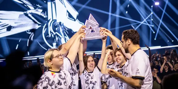 Team Spirit passe N.1 mondial devant Vitality !