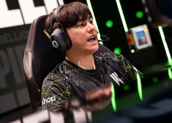 Shopify Rebellion fait monter Tomio en LCS (off.)