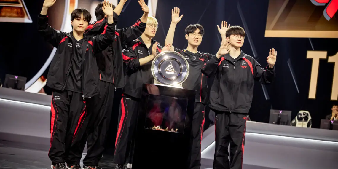 Un nouveau trophée pour le GOAT, T1 et Faker remportent l’Esports World Cup !