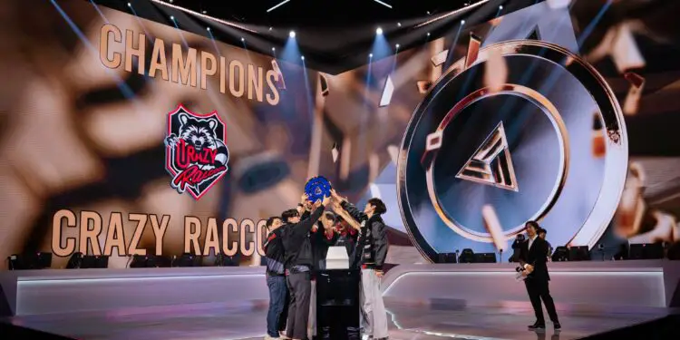 Crazy Raccoon survole l’Esports World Cup !