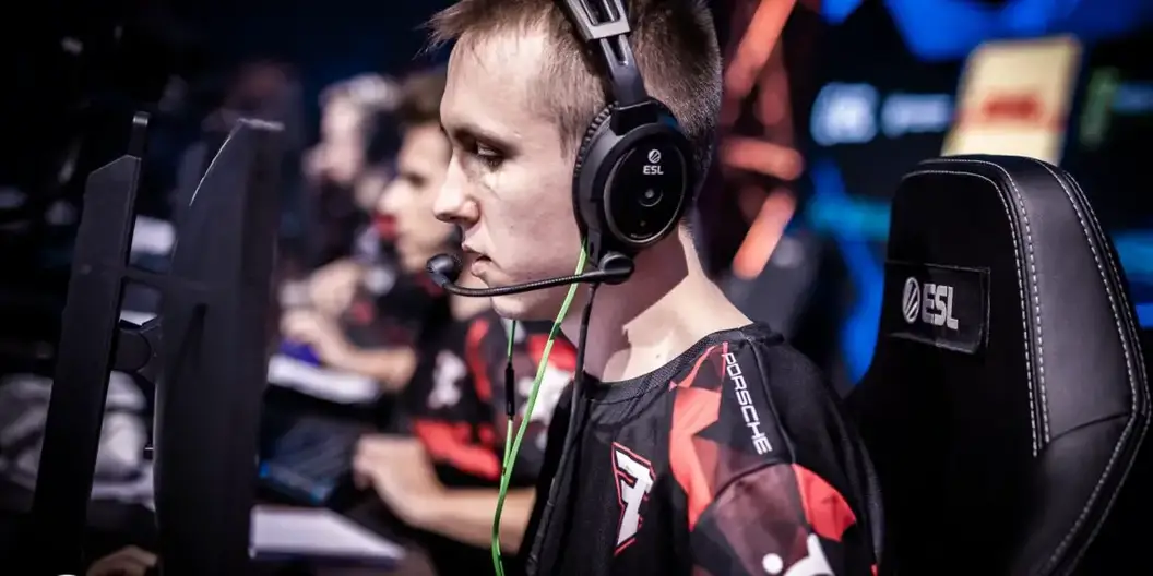 Ropz (FaZe Clan) : « Je n’ai jamais demandé à être une star… comme s1mple, ZywOo, ou donk »