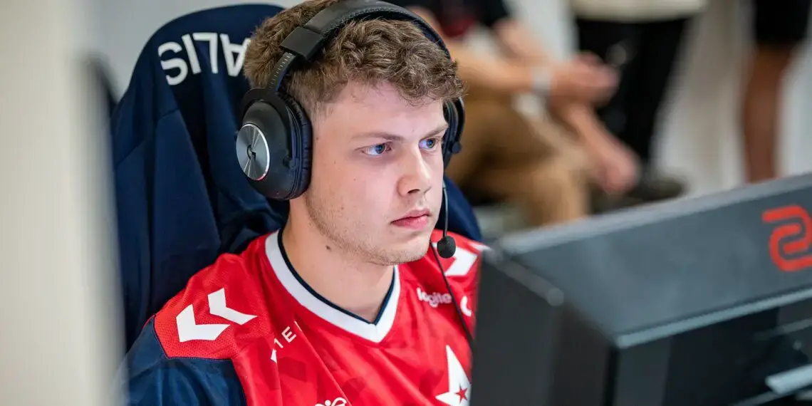 br0 (Astralis) se rapproche d’ENCE