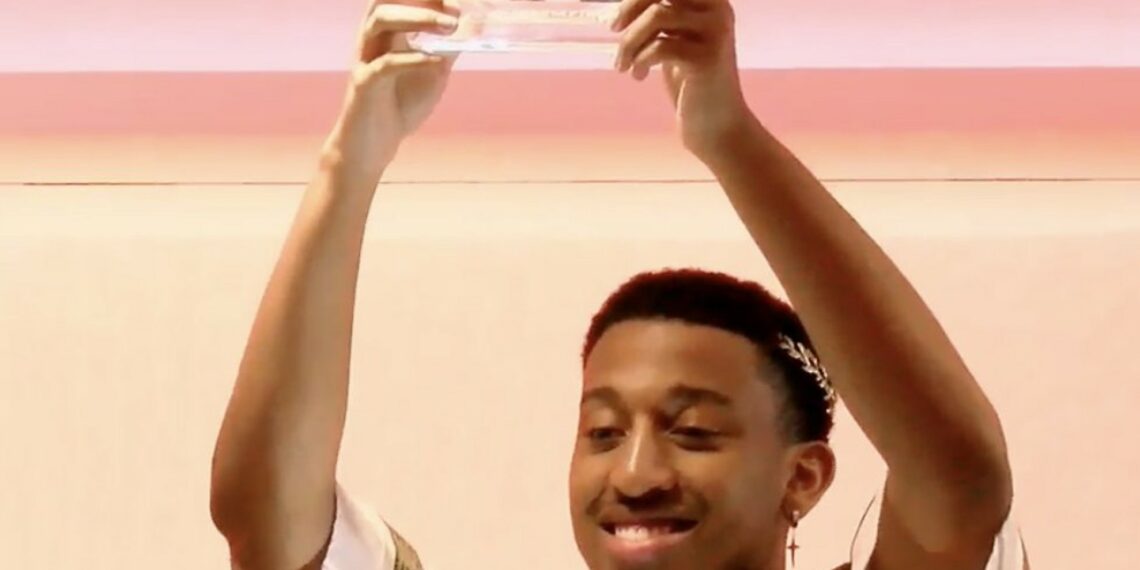 WADE remporte le Clash of the Olympians sur DBFZ