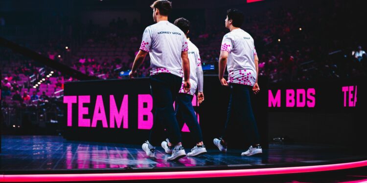 ExoTiiK et dralii sur le départ de BDS ?