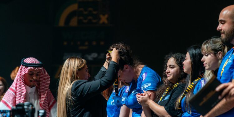 Les Françaises battues en finale de l’IESF World Championship