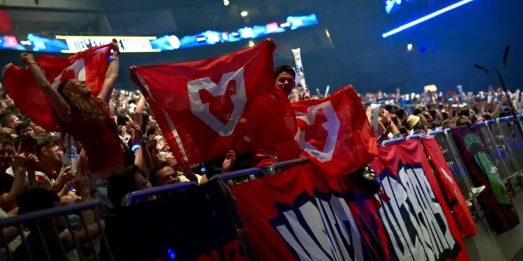 MOUZ quitte League of Legends après 12 ans ! (off.)