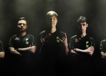 Ninjas in Pyjamas au complet, avec JACKZ⁠ en stand-in (off.)