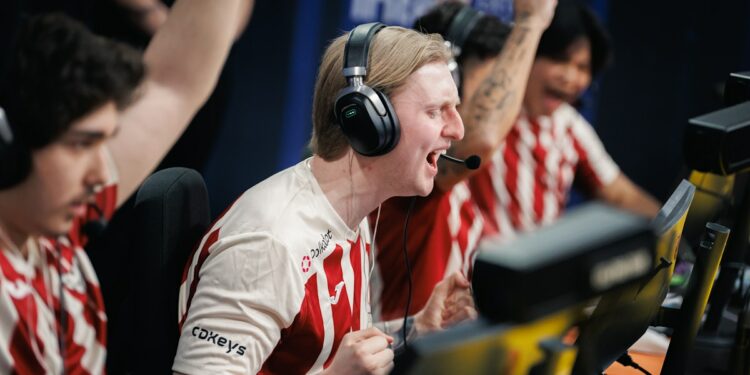 HEROIC atomise Astralis et se qualifie pour l’IEM Dallas 2025