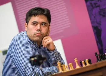 Hikaru Nakamura rejoint Team Falcons (off.)