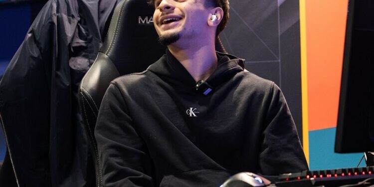 RLCS : Mawkzy sacré champion d’Europe en 1v1 !