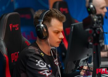 PGL Bucharest : Rare Atom – FaZe Clan en direct