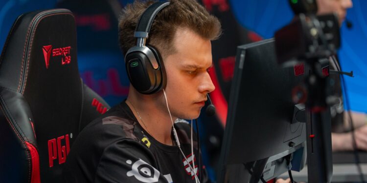 PGL Bucharest : Rare Atom – FaZe Clan en direct