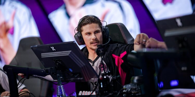 RobbieBk quitte Gentle Mates pour LOUD, en VCT Americas