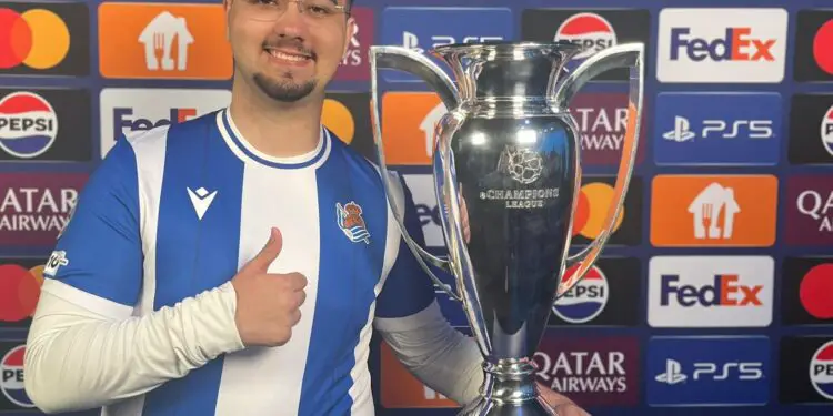 EmreYilmaz ajoute une autre eChampions League à son palmarès !