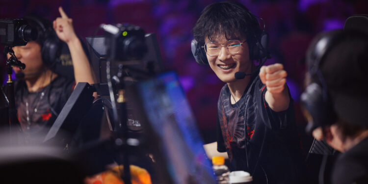 VCT Masters Toronto : Rex Regum Qeon – Wolves en direct