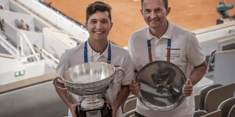 eSport : Le prodige colombien Sasmis triomphe à Roland-Garros eSeries 2025 !