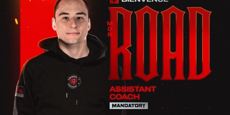 Road rejoint le staff de Mandatory (off.)