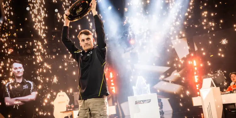 EWC 2025 : Serral vole la couronne à Clem sur SC2