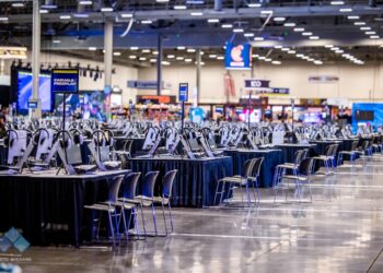 EVO 2025 : le Jour 2 en direct