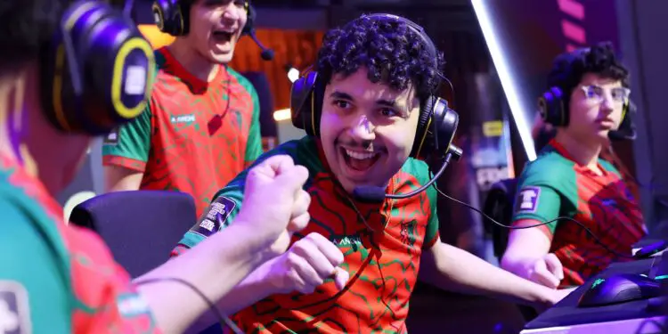 Itachi prend sa retraite à 22 ans