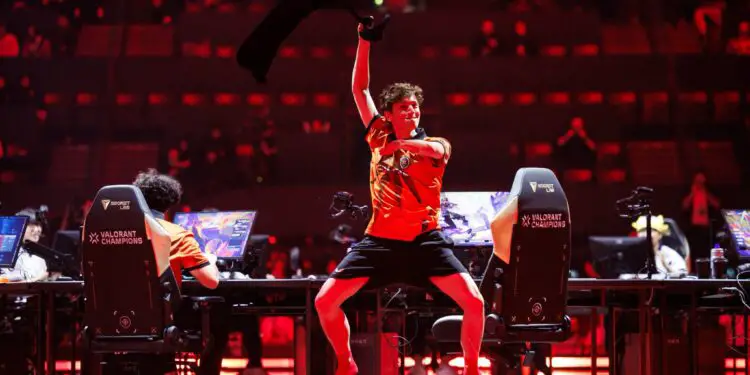 Boaster va prolonger chez Fnatic