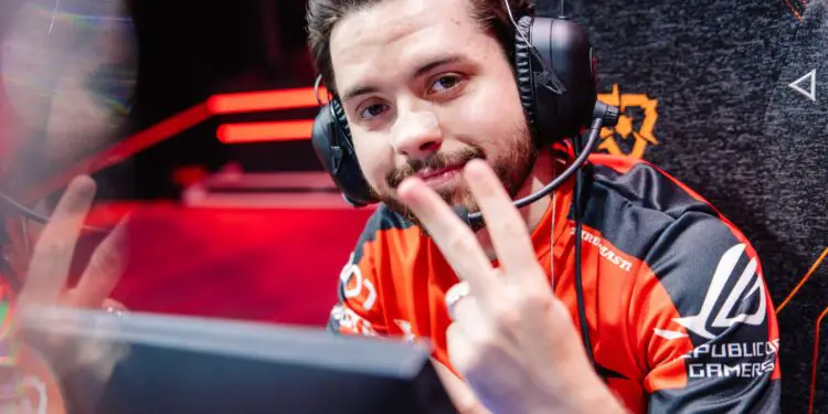 NRG va blinder Ethan jusqu’en 2027