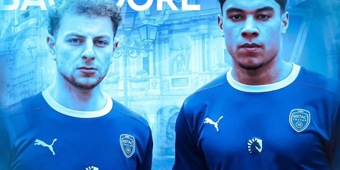 Manu Bachoore et Levi de Weerd en prêt à l’ESTAC (off.)