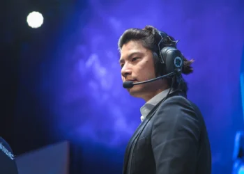 La Karmine Corp a trouvé son nouveau coach en LEC