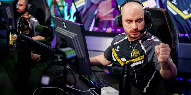 Project Blender : BRATAN MIX – Vitality en direct